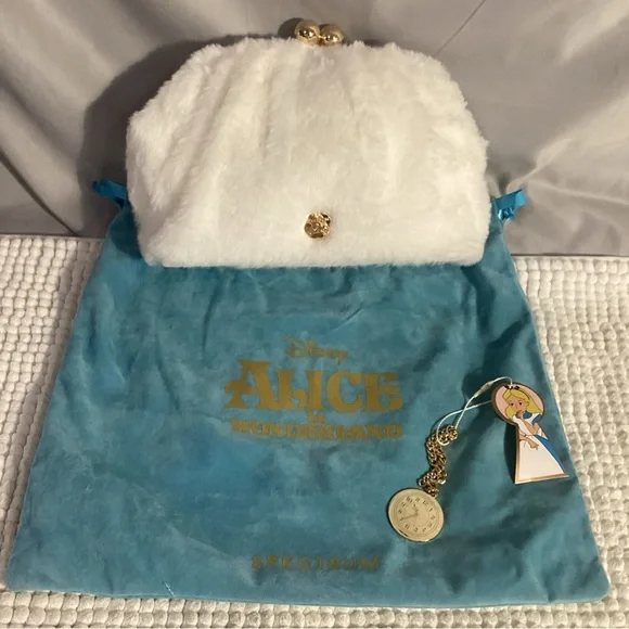SPECTRUM Disney Alice in Wonderland White Kisslock Cosmetic Bag Clutch w/ Charm - Picture 10 of 10